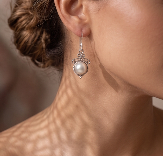 Luna Pearl Drops