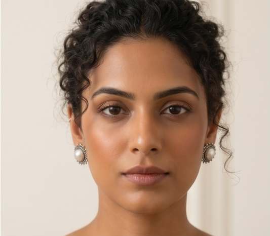 Pearl Aura Earrings