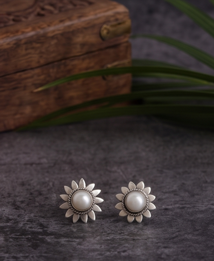 Silver Pearl Flower Stud Earrings